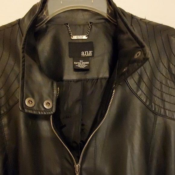 Women's faux leather jacket - Picture 3 of 5